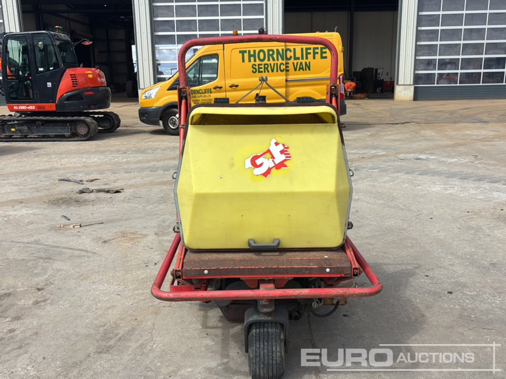Gianni Ferrari Diesel Ride on Lawnmower, Grass Collector (Non Runner) - Cortacésped: foto 4 Gianni Ferrari Diesel Ride on Lawnmower, Grass Collector (Non Runner) - Cortacésped: foto 4