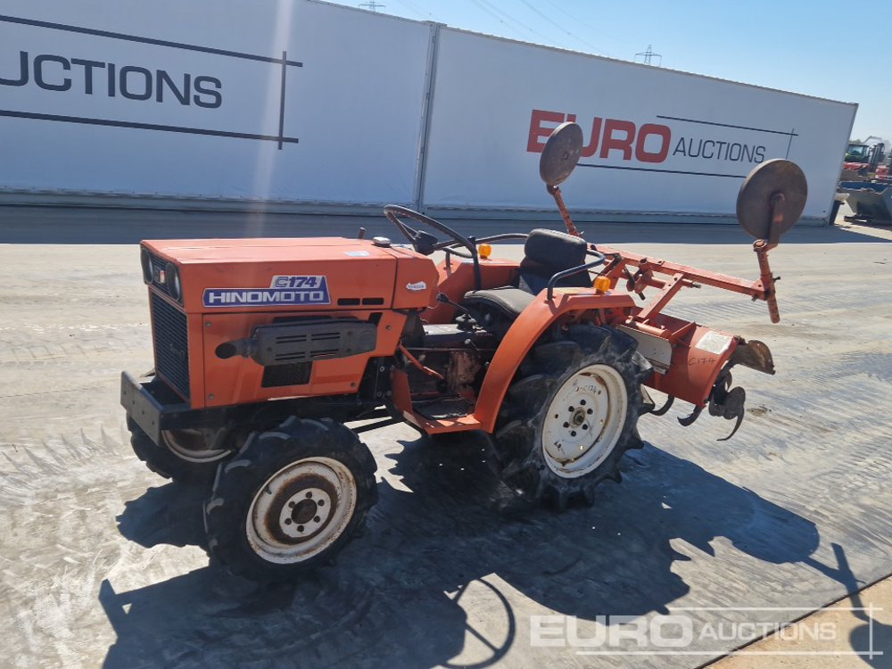 Hinomoto C174 - Mini tractor: foto 1 Hinomoto C174 - Mini tractor: foto 1