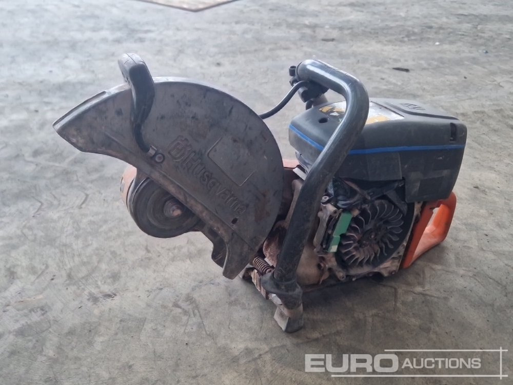 Husqvarna Petrol Con Saw (Spares) - Equipo de taller: foto 1 Husqvarna Petrol Con Saw (Spares) - Equipo de taller: foto 1