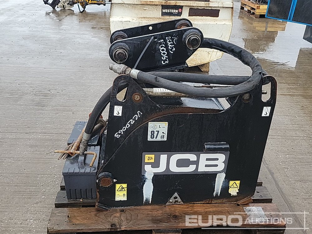 2020 JCB 3CX/4CXBHL - Implemento para Excavadora: foto 2 2020 JCB 3CX/4CXBHL - Implemento para Excavadora: foto 2