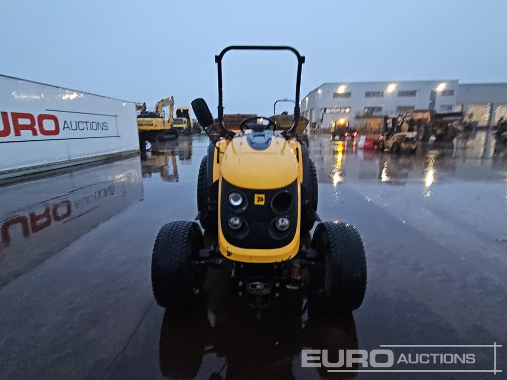 Mini tractor JCB 331HST: foto 8 Mini tractor JCB 331HST: foto 8