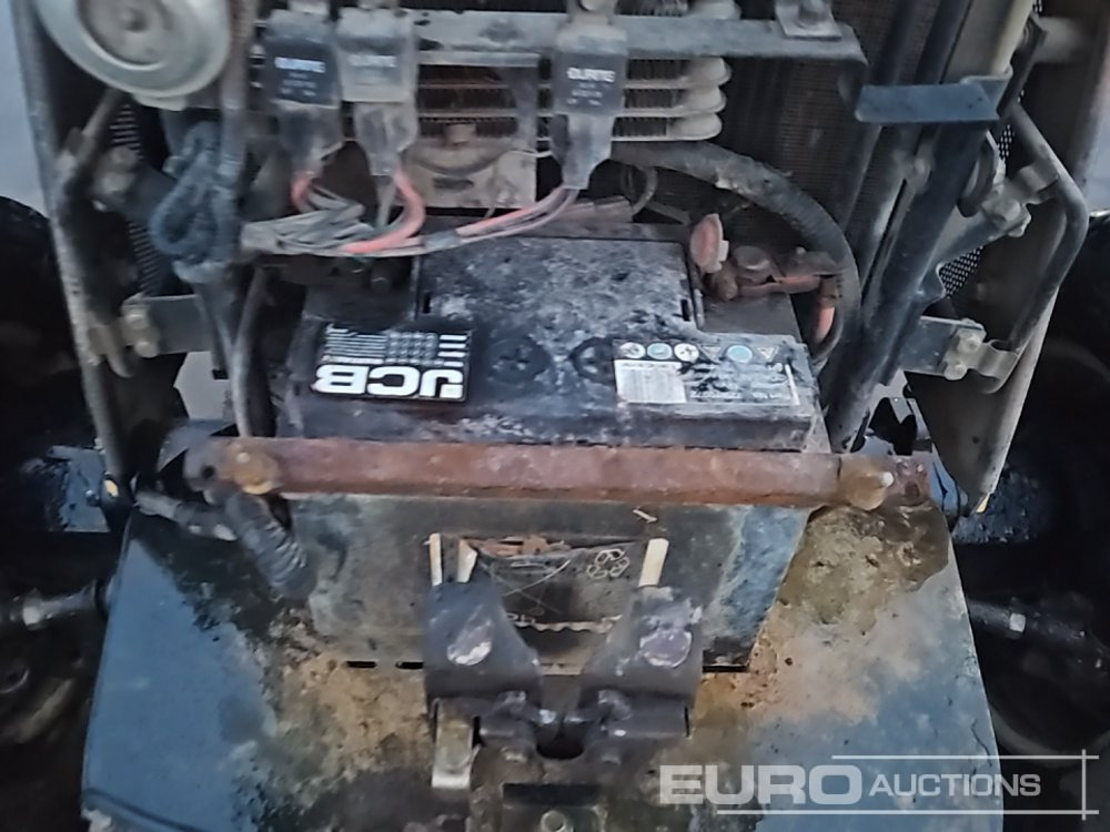 Mini tractor JCB 331HST: foto 21 Mini tractor JCB 331HST: foto 21