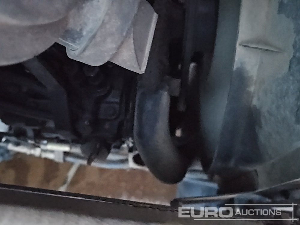 Mini tractor JCB 331HST: foto 25 Mini tractor JCB 331HST: foto 25