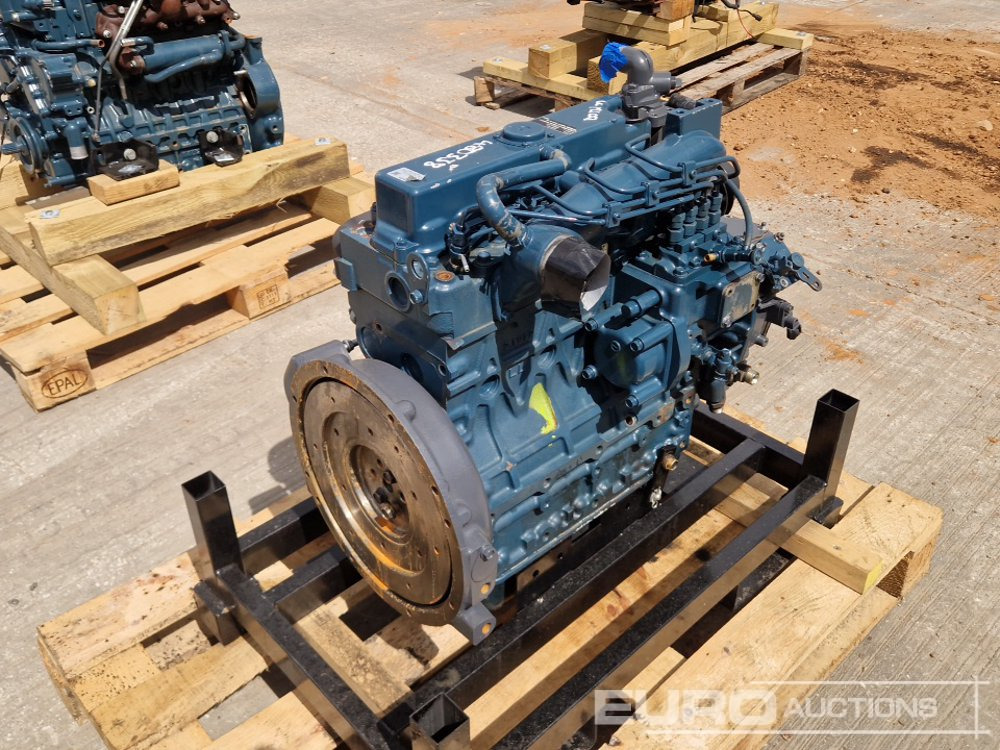 Kubota 4 Cylinder Engine - Motor: foto 5 Kubota 4 Cylinder Engine - Motor: foto 5