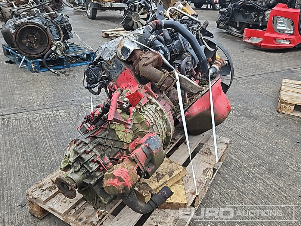MAN 6 Cylinder Engine, Gearbox - Motor: foto 1 MAN 6 Cylinder Engine, Gearbox - Motor: foto 1