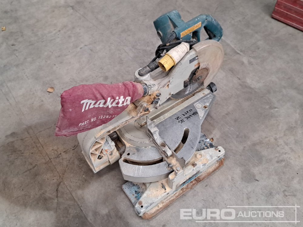 Makita 110 Volt Mitre Saw - Equipo de construcción: foto 4 Makita 110 Volt Mitre Saw - Equipo de construcción: foto 4