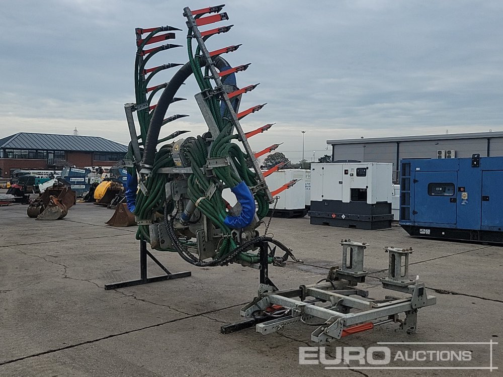 Abbey Hydraulic Folding Dribble Bar to suit 3 Point Linkage - Maquinaria agrícola: foto 1 Abbey Hydraulic Folding Dribble Bar to suit 3 Point Linkage - Maquinaria agrícola: foto 1