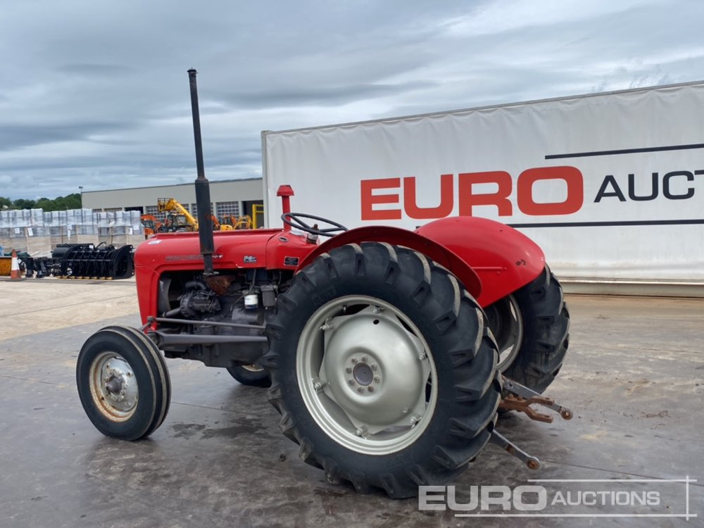 Massey Ferguson 35 - Tractor: foto 3 Massey Ferguson 35 - Tractor: foto 3
