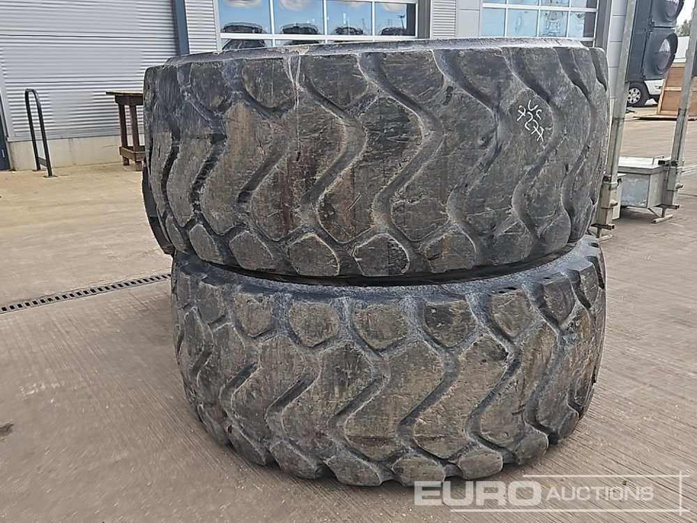 Michelin 26.5R25 Tyre (2 of), 500/70-24 Tye & Rim - Neumático: foto 5 Michelin 26.5R25 Tyre (2 of), 500/70-24 Tye & Rim - Neumático: foto 5