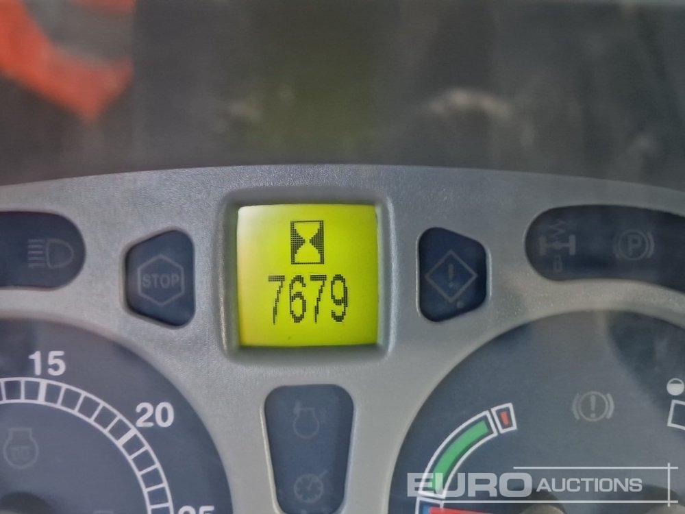 Tractor New Holland T6080: foto 41 Tractor New Holland T6080: foto 41