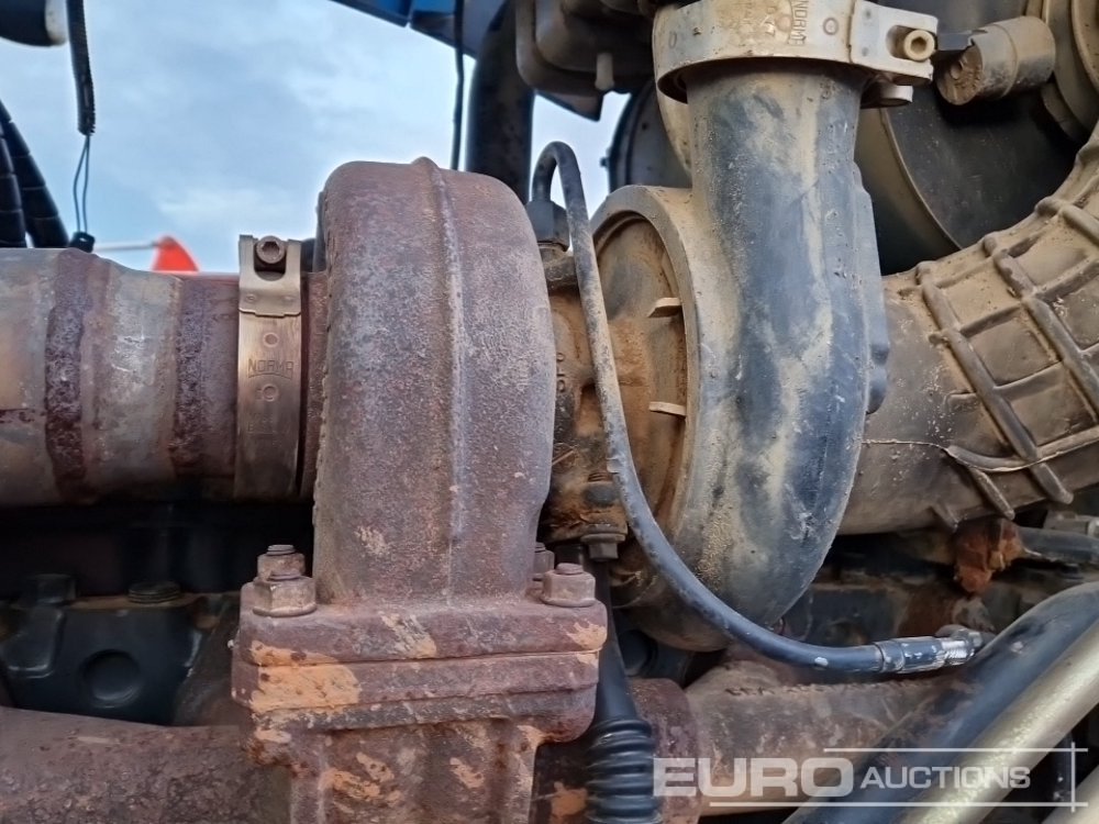 Tractor New Holland T6080: foto 28 Tractor New Holland T6080: foto 28