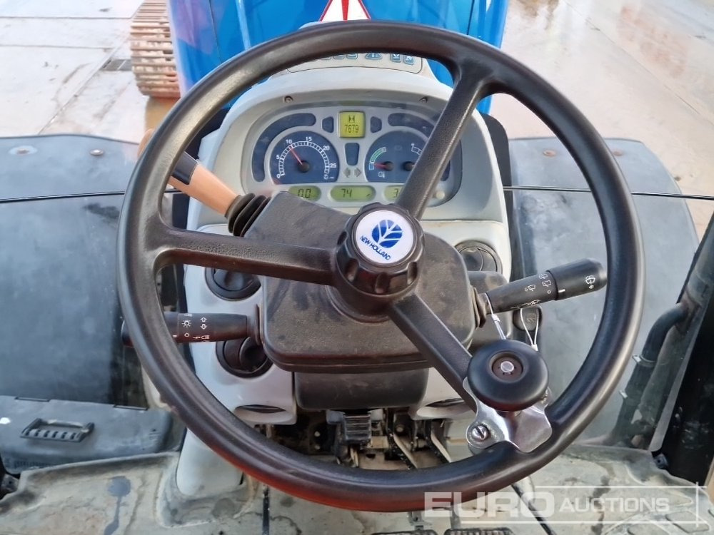 Tractor New Holland T6080: foto 36 Tractor New Holland T6080: foto 36