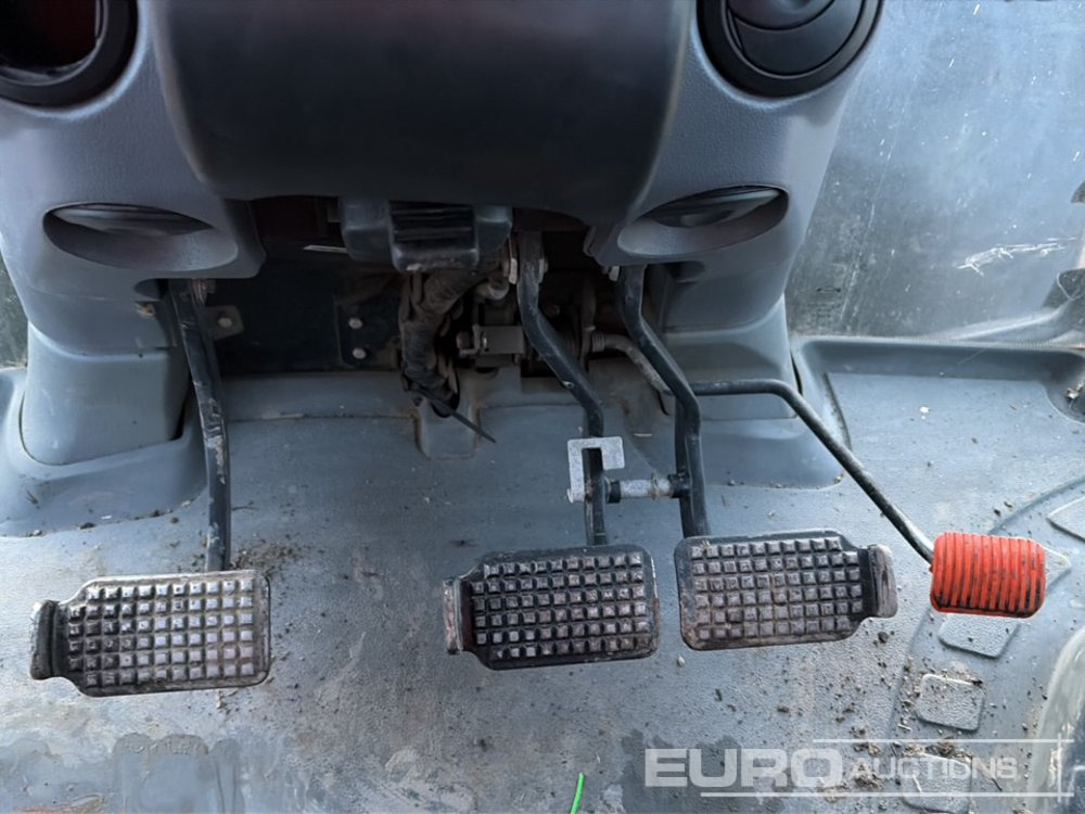 Tractor New Holland T7030: foto 34