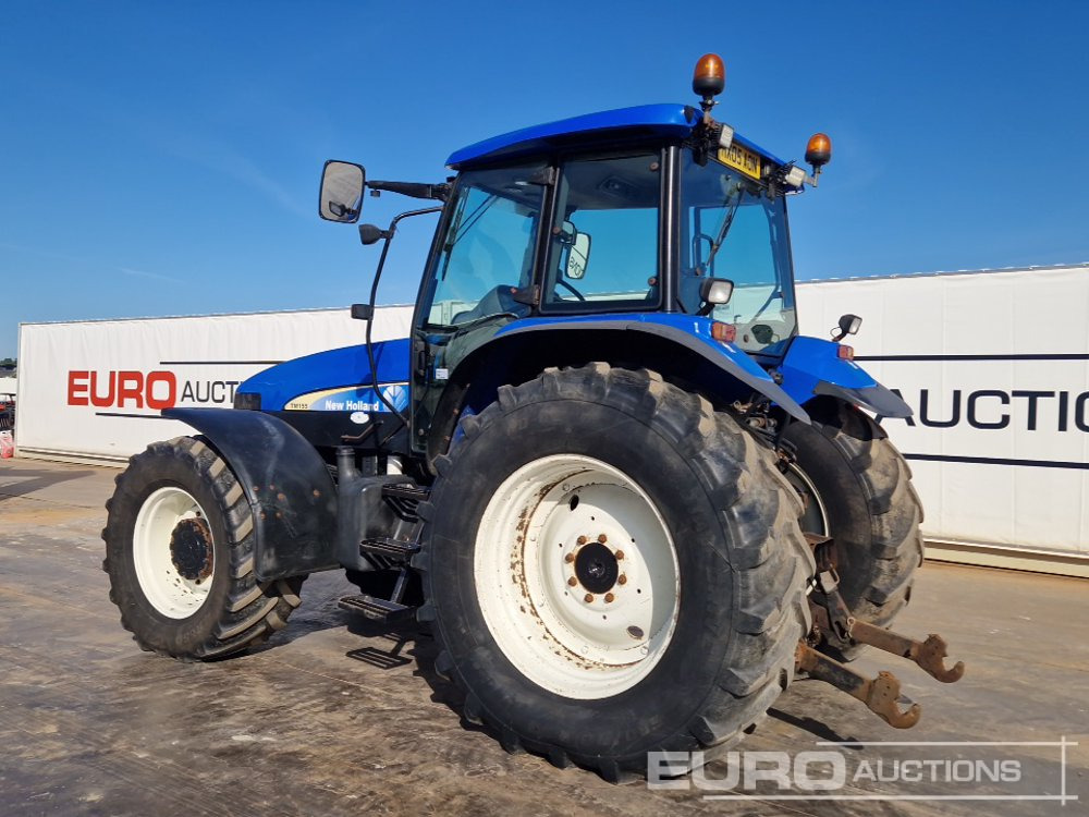 New Holland TM155 - Tractor: foto 3 New Holland TM155 - Tractor: foto 3