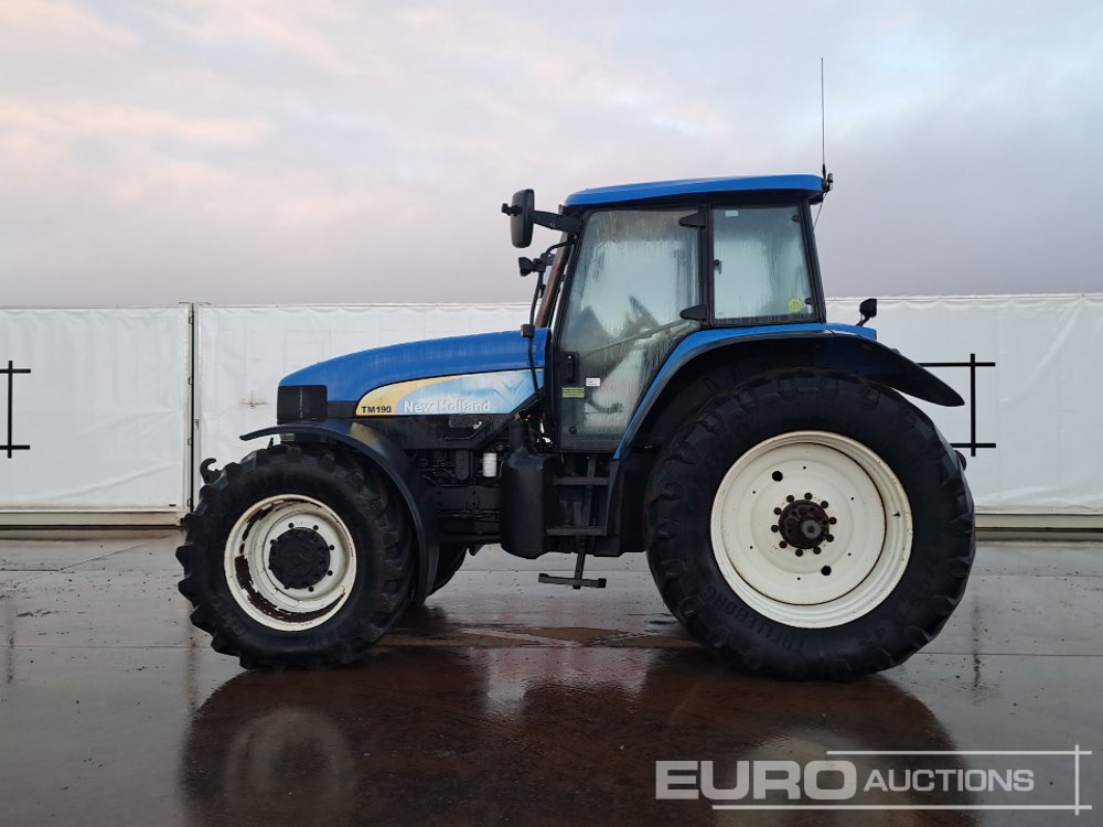 New Holland TM190 - Tractor: foto 2 New Holland TM190 - Tractor: foto 2