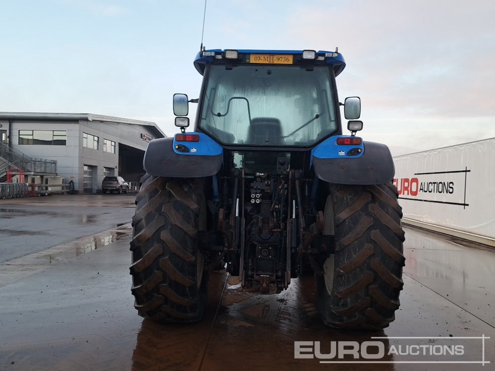 New Holland TM190 - Tractor: foto 4 New Holland TM190 - Tractor: foto 4