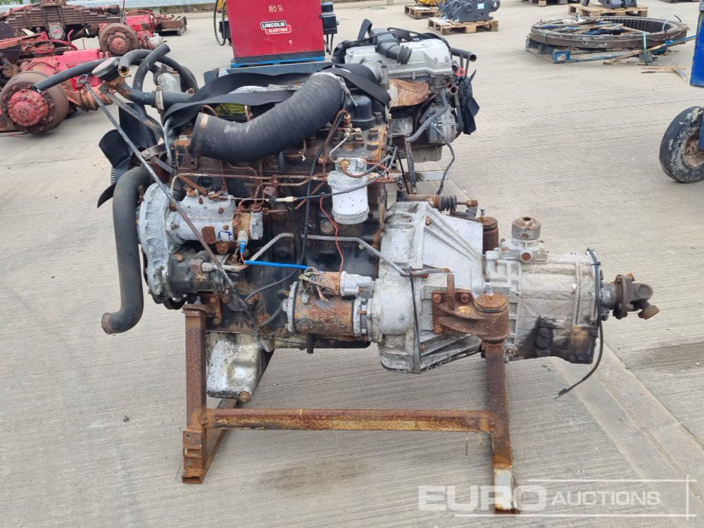 Perkins 4 Cylinder Engine, Gearbox - Motor: foto 3 Perkins 4 Cylinder Engine, Gearbox - Motor: foto 3