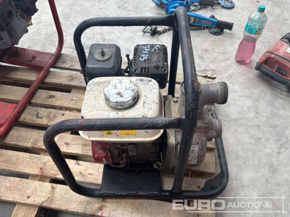 Petrol Water Pump, Honda Engine (Recoil Missing) - Bomba de agua: foto 2 Petrol Water Pump, Honda Engine (Recoil Missing) - Bomba de agua: foto 2