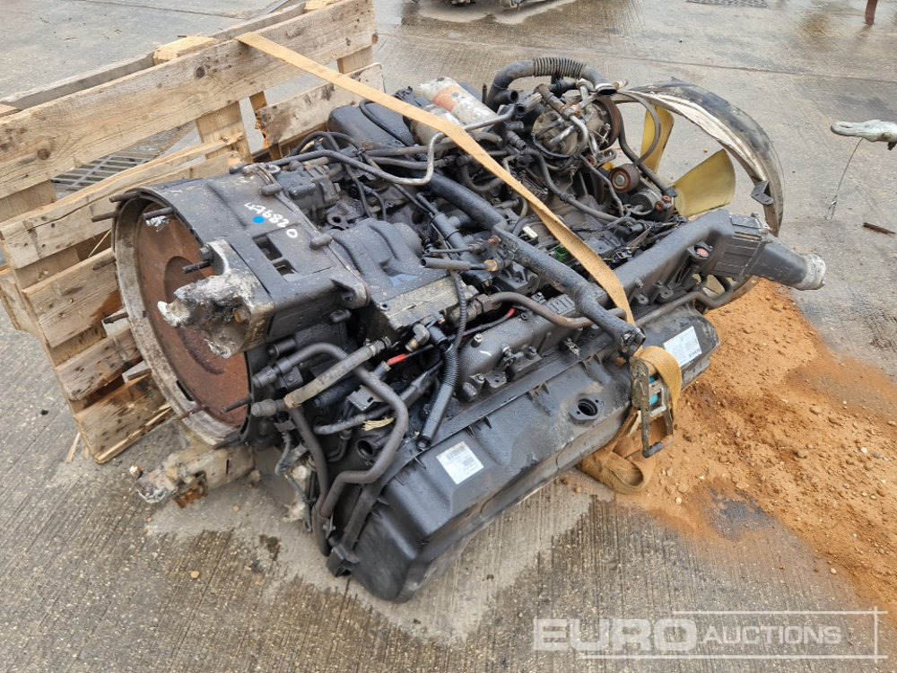 Renault 6 Cylinder Engine - Motor: foto 5 Renault 6 Cylinder Engine - Motor: foto 5