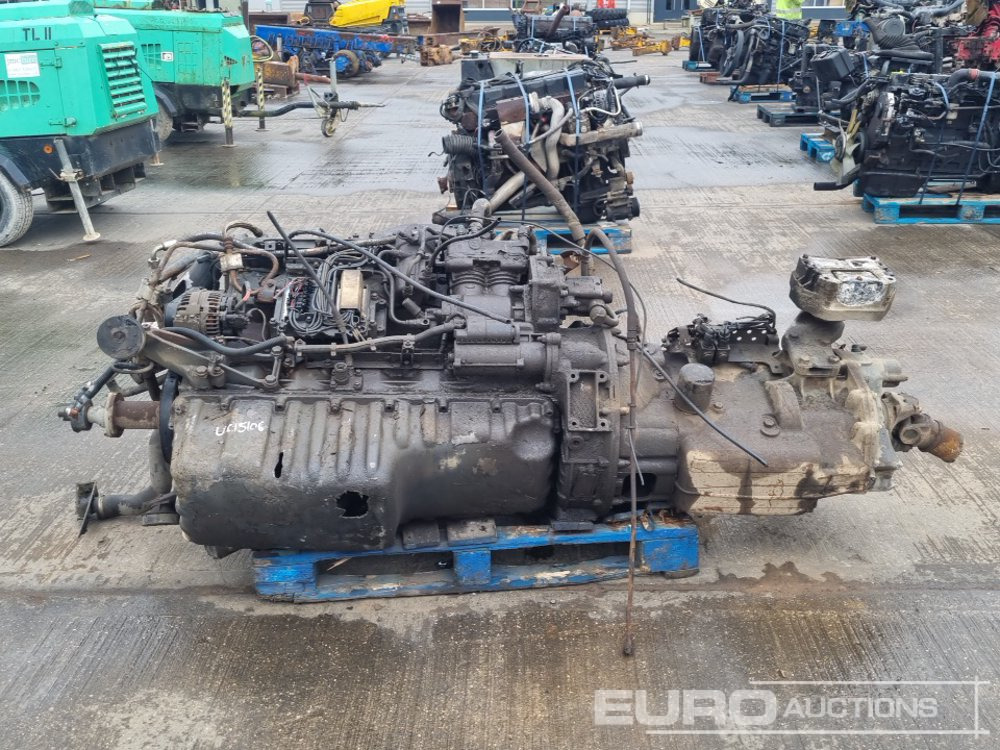Scania 6 Cylinder Engine, Gearbox - Motor: foto 2 Scania 6 Cylinder Engine, Gearbox - Motor: foto 2