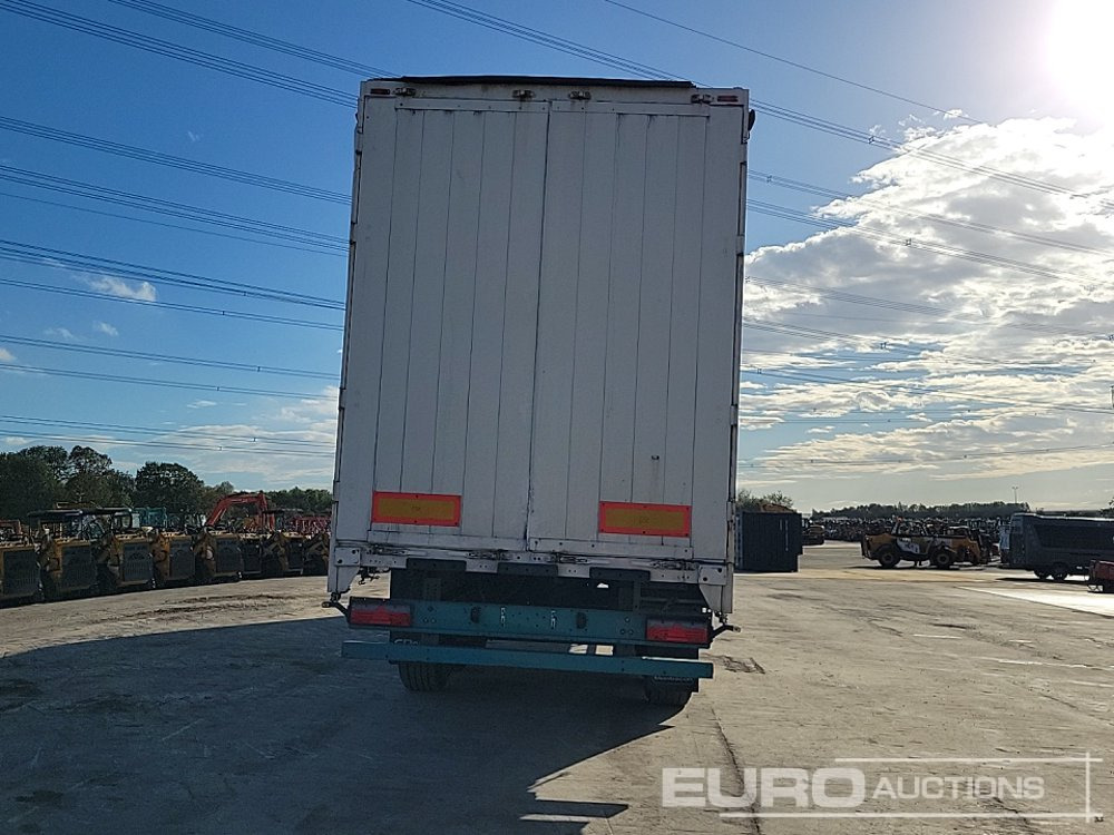 Schmitz Tri Axle Curtainsider Trailer (Plating Certificate Available) - Semirremolque lona: foto 4 Schmitz Tri Axle Curtainsider Trailer (Plating Certificate Available) - Semirremolque lona: foto 4