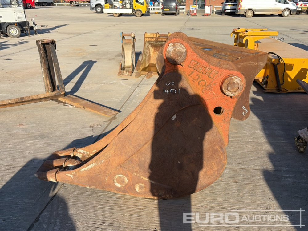 Strickland 20" Digging Bucket 80mm Pin to suit 20 Ton Excavator - Cazo: foto 2 Strickland 20" Digging Bucket 80mm Pin to suit 20 Ton Excavator - Cazo: foto 2