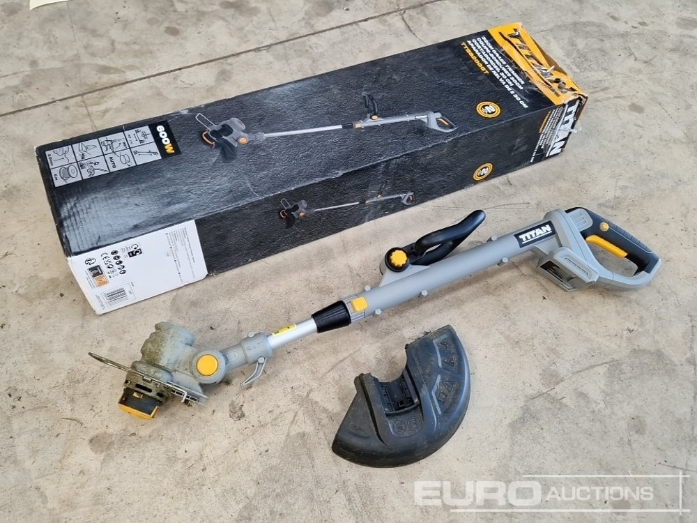 Titan TTB820GGT Grass Trimmer - Equipo de construcción: foto 1 Titan TTB820GGT Grass Trimmer - Equipo de construcción: foto 1