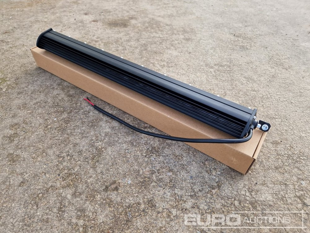 Unused 20" 180W Combo Beam LED Light Bar, Mounting Brackets, IP68 Waterproof - Equipo de taller: foto 3 Unused 20" 180W Combo Beam LED Light Bar, Mounting Brackets, IP68 Waterproof - Equipo de taller: foto 3