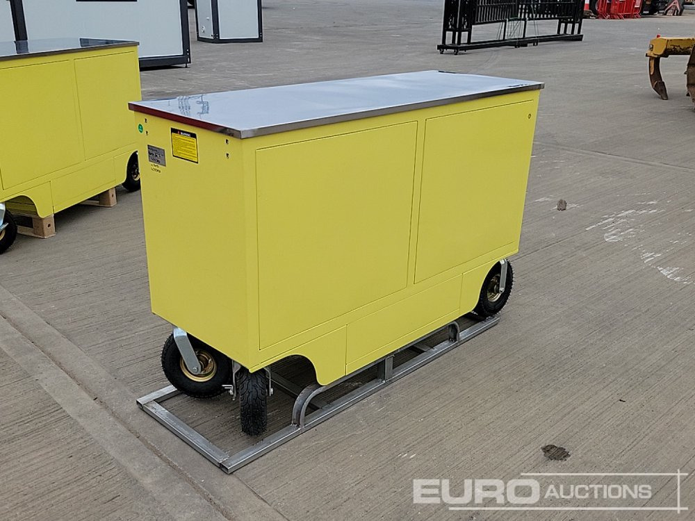 Unused 2025 4.5' Work Bench, 7 Drawers, 2 Cabinets - Equipo de taller: foto 5 Unused 2025 4.5' Work Bench, 7 Drawers, 2 Cabinets - Equipo de taller: foto 5