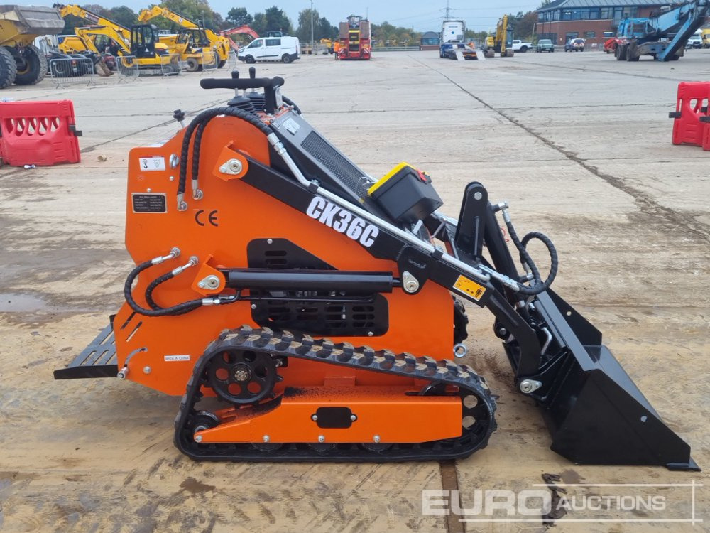 Minicargadora Unused 2025 Captok CK36C: foto 6