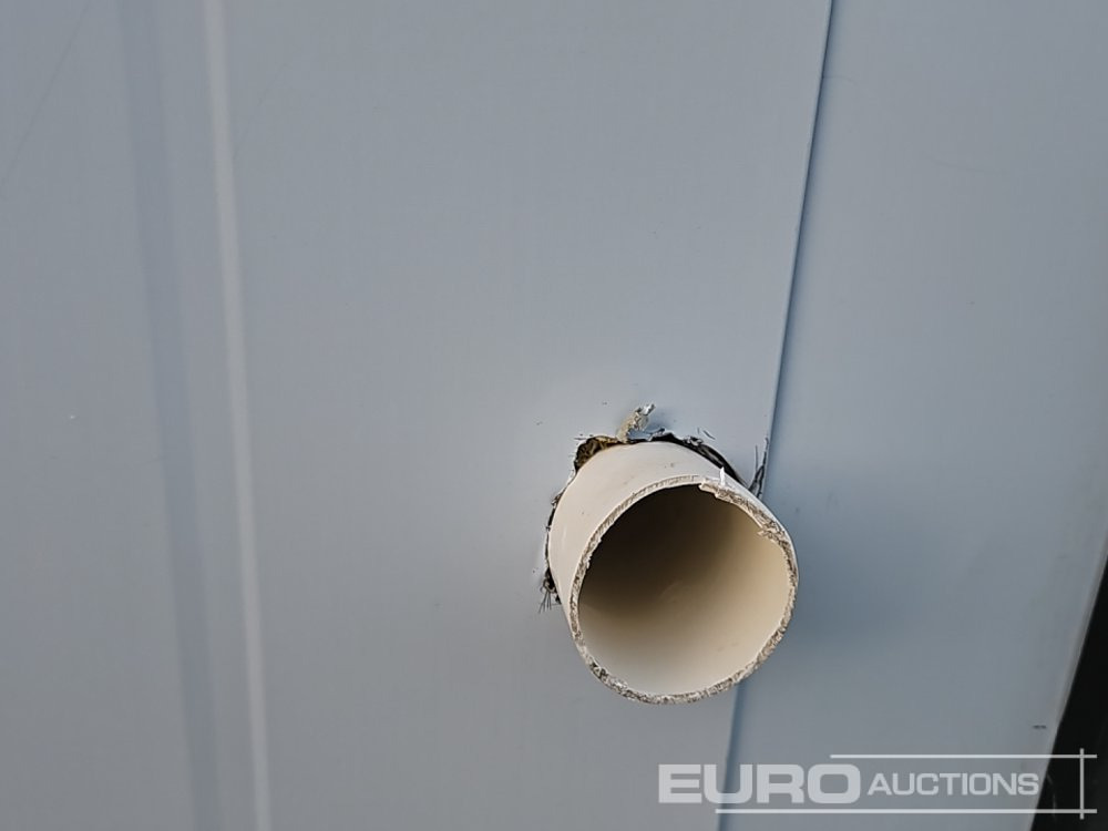 Contenedor marítimo Unused 2025 KMY Industrial Single Toilet & Shower (Cannot Be Reconsigned): foto 27