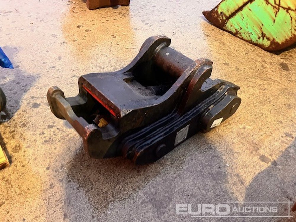 Unused CAT Hydraulic Double Lock QH 50mm Pin to suit 6-8 Ton Excavator - Acoplamiento rápido: foto 5 Unused CAT Hydraulic Double Lock QH 50mm Pin to suit 6-8 Ton Excavator - Acoplamiento rápido: foto 5