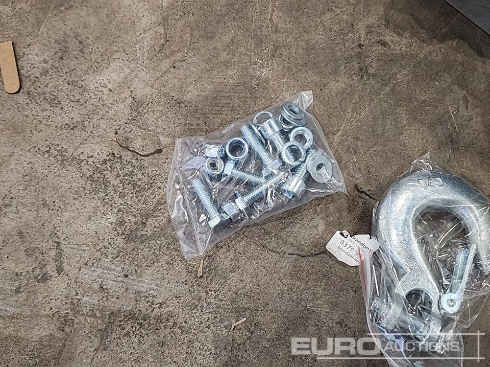 Equipo de taller Unused Hi-Torque HT12000 12 Volt Winch, 3/8" x 85' Rope: foto 10 Equipo de taller Unused Hi-Torque HT12000 12 Volt Winch, 3/8" x 85' Rope: foto 10