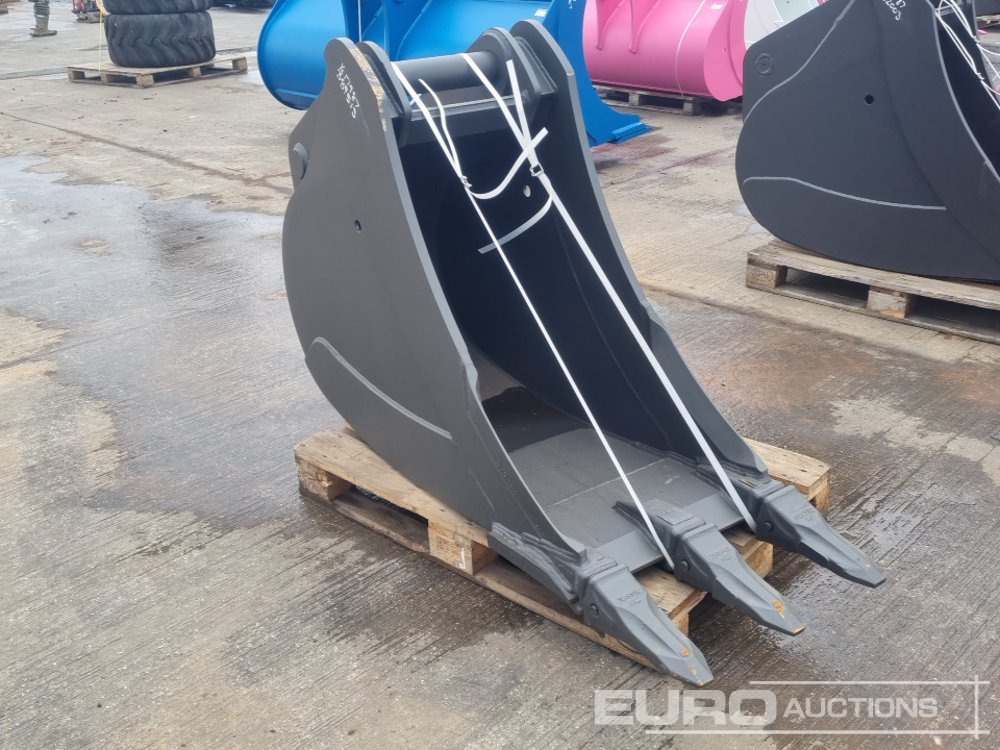 Unused Miller 24 Scoop Bucket 80mm Pin to suit 20 Ton Excavator - Cazo: foto 1 Unused Miller 24 Scoop Bucket 80mm Pin to suit 20 Ton Excavator - Cazo: foto 1