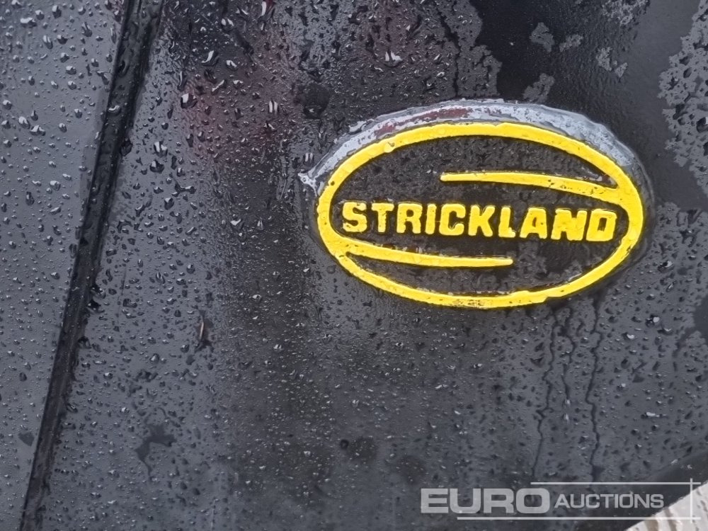 Cazo Unused Strickland 30" Digging Bucket 45mm Pin to suit 4-6 Ton Excavator: foto 13