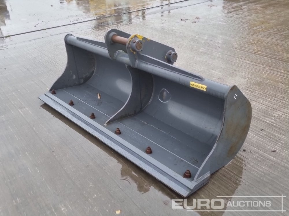 Unused Strickland 60" Ditching Bucket 45mm Pin to suit 4-6 Ton Excavator - Cazo: foto 1 Unused Strickland 60" Ditching Bucket 45mm Pin to suit 4-6 Ton Excavator - Cazo: foto 1
