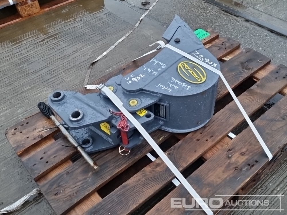 Unused Strickland Manual QH, 9" Digging Bucket 30mm Pin to suit Mini Excavator - Cazo: foto 3 Unused Strickland Manual QH, 9" Digging Bucket 30mm Pin to suit Mini Excavator - Cazo: foto 3