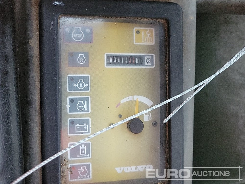 Miniexcavadora Volvo EC15B: foto 41