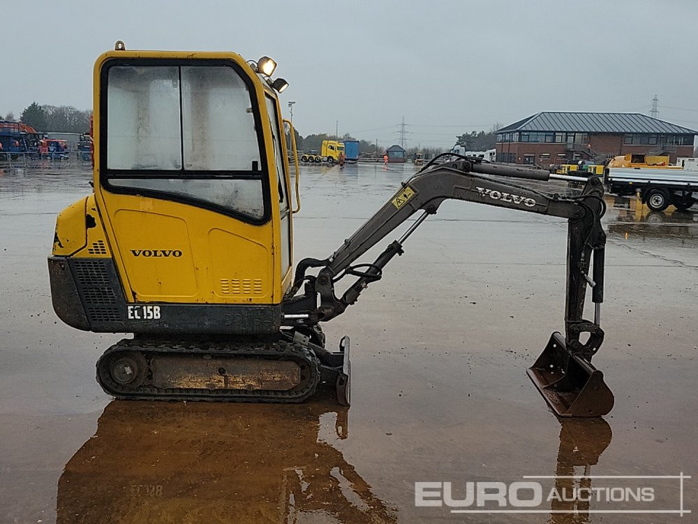 Miniexcavadora Volvo EC15B: foto 6
