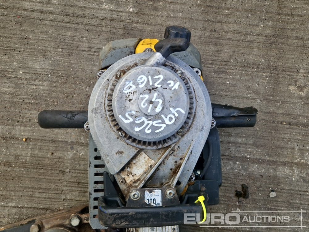 Construcción de carreteras Wacker Neuson Petrol Hand Held Breaker, Petrol Trench Compactor: foto 14