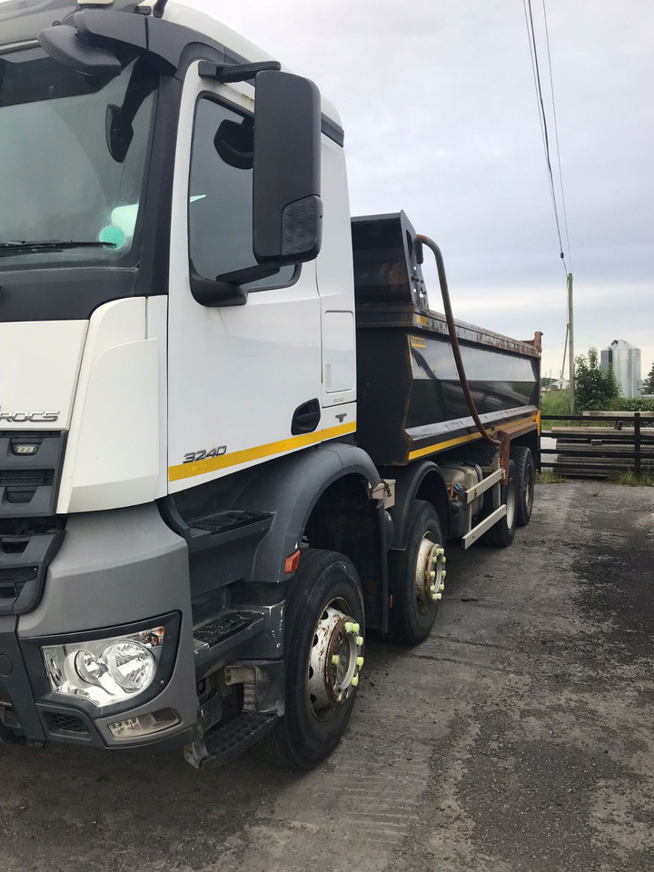 Mercedes-Benz Actros 3240 Tipper - Camión volquete: foto 5 Mercedes-Benz Actros 3240 Tipper - Camión volquete: foto 5