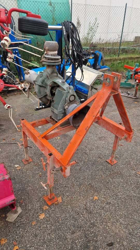 Pompa irrigazione usata Caprari Mec-D 3/65-3 - Sistema de riego: foto 1 Pompa irrigazione usata Caprari Mec-D 3/65-3 - Sistema de riego: foto 1