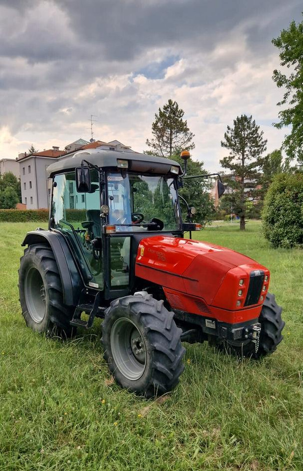 Trattore usato Same Dorado 70 Classic - Tractor: foto 1 Trattore usato Same Dorado 70 Classic - Tractor: foto 1