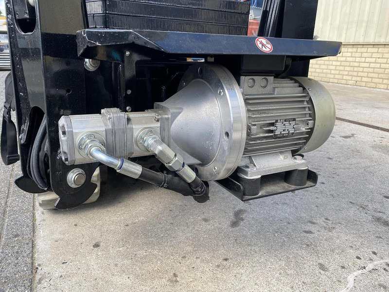 Plataforma araña Comet Leopard 21, Spin hoogwerker: foto 17 Plataforma araña Comet Leopard 21, Spin hoogwerker: foto 17