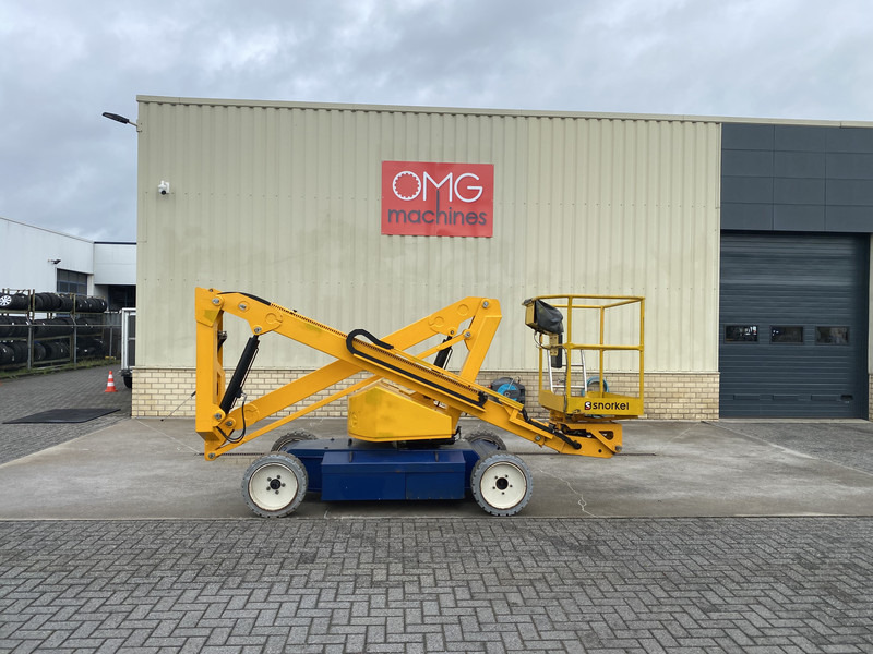 Snorkel A38E, Hoogwerker 13,5 meter - Plataforma elevadora: foto 1 Snorkel A38E, Hoogwerker 13,5 meter - Plataforma elevadora: foto 1