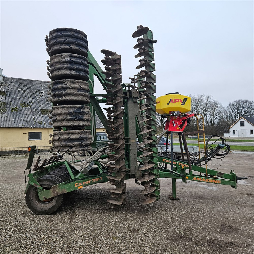 Amazone Catros PLUS 7501-T - Rastras: foto 5 Amazone Catros PLUS 7501-T - Rastras: foto 5