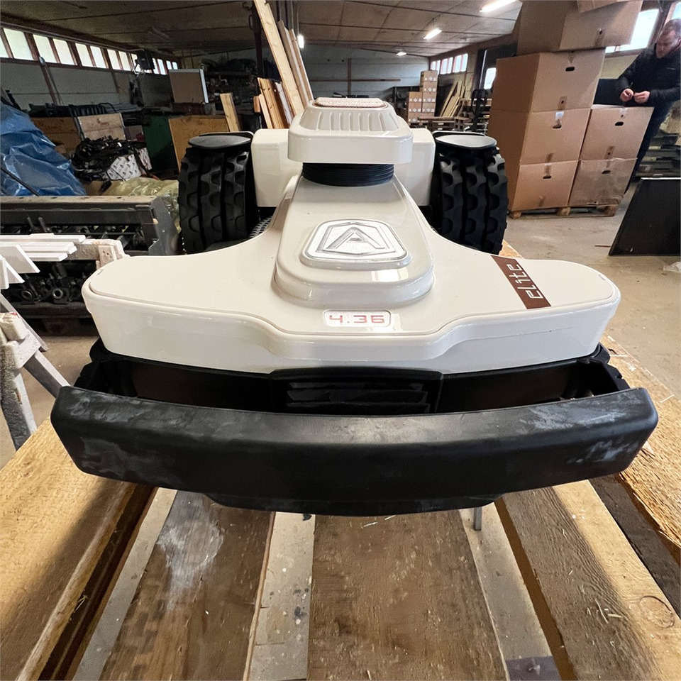 Leasing de Ambrogio 4.36 Elite Ultra Ambrogio 4.36 Elite Ultra: foto 12