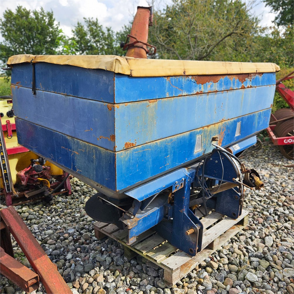 Bogballe E 1500 - Maquinaria para fertilización: foto 1 Bogballe E 1500 - Maquinaria para fertilización: foto 1