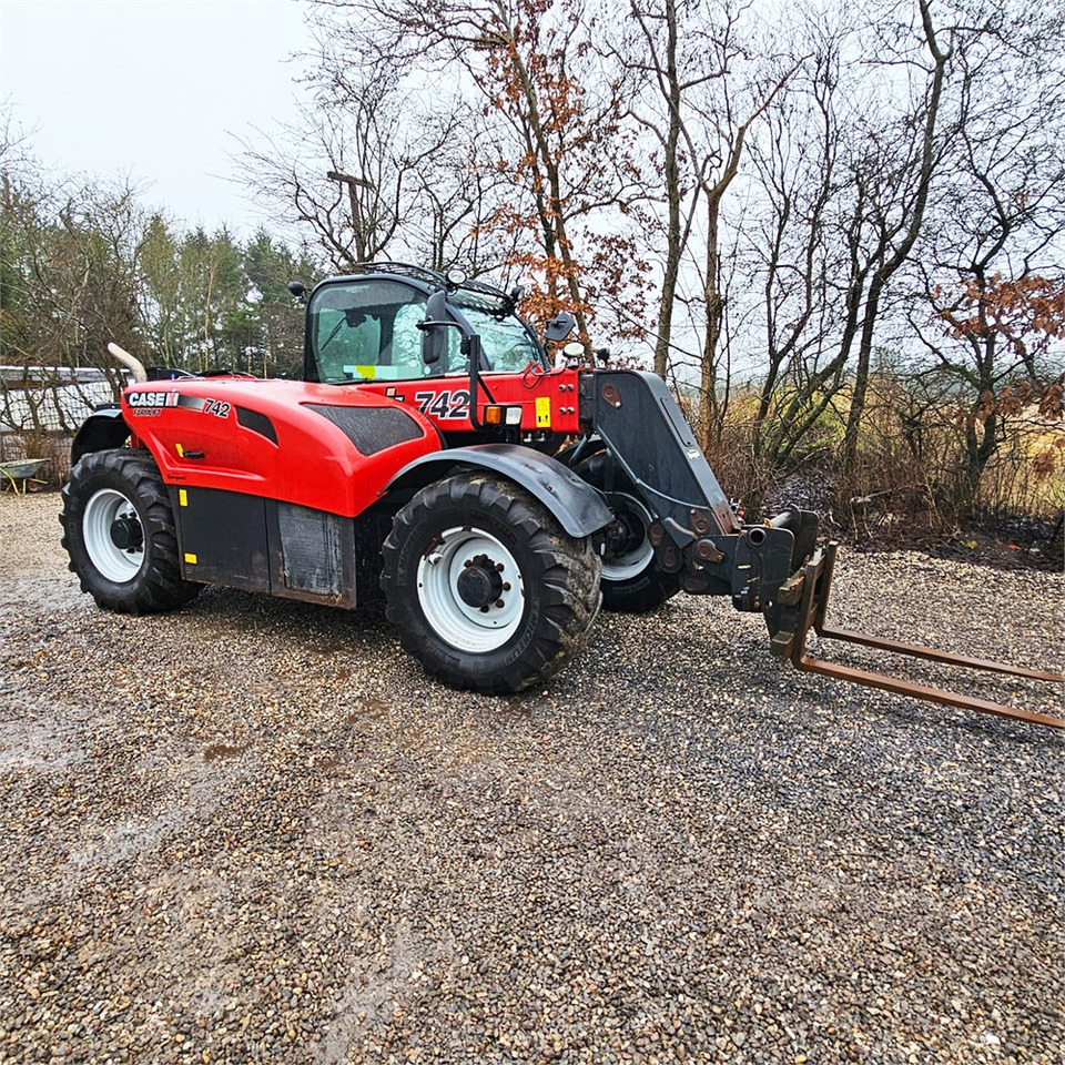 CASE IH Farmlift 742 - Manipulador telescópico: foto 2 CASE IH Farmlift 742 - Manipulador telescópico: foto 2