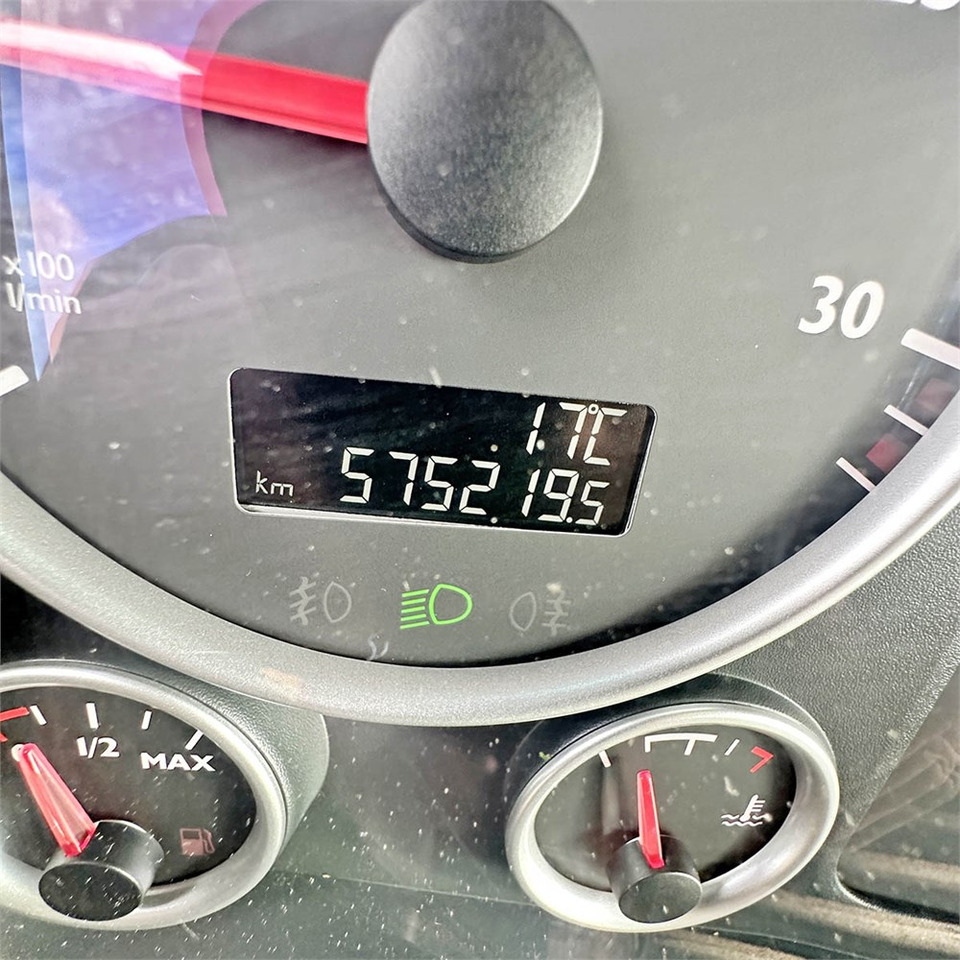 Cabeza tractora MAN TG 26.6x2-2 BLS: foto 13 Cabeza tractora MAN TG 26.6x2-2 BLS: foto 13